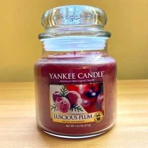 Yankee Candle Luscious Plum 14.5oz candle